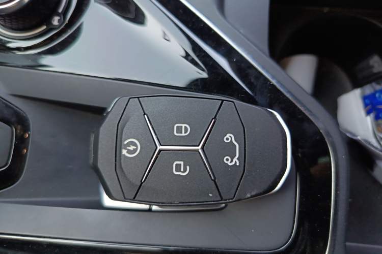 Used Lynk & Co 03 2019 1.5TD DCT JingPro Edition China VI Standard