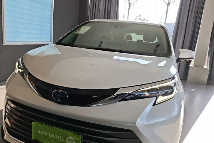 Used Toyota SIENNA 2021 2.5L Hybrid Comfort Edition