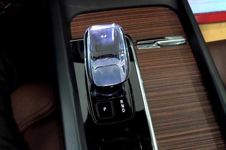 Used Volvo V60 2024 B5 Zhiyuan Luxury Edition
