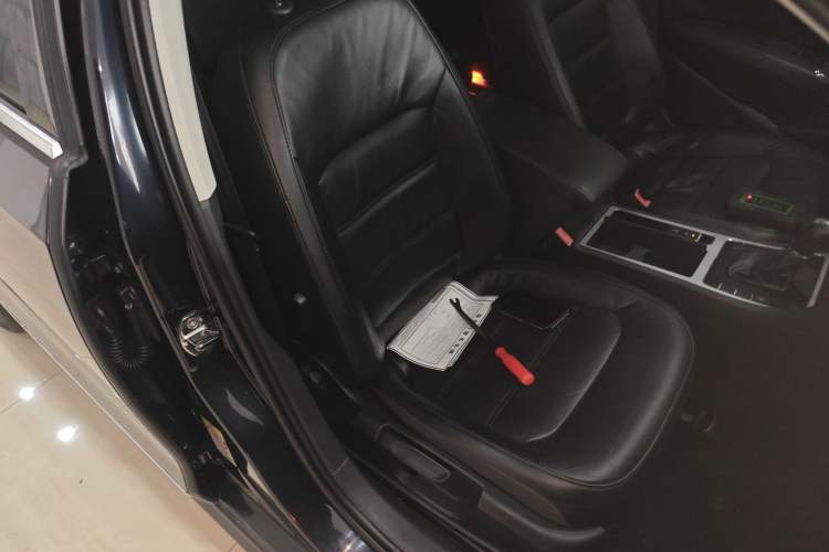 Used Volkswagen Passat 2014 1.8TSI DSG Prestige Edition