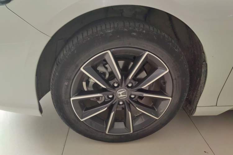 Used Honda Inspire 2022 260TURBO Elegant Edition Left Front Wheel Hub