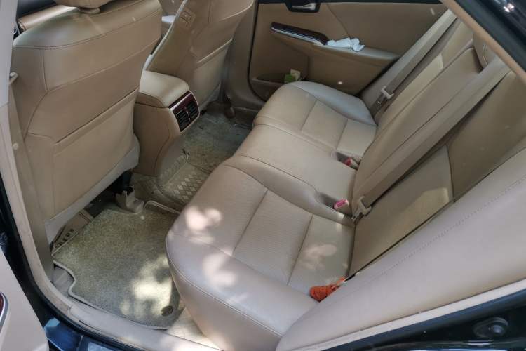 Used Toyota Camry 2013 2.0G Comfort Edition
