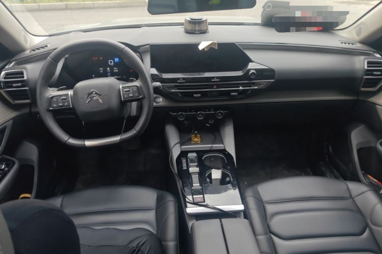 Used Citroen C5 X 2021 1.6T Enjoy the Extraordinary Interior 2