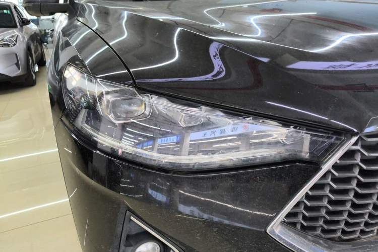 Used Haval F7 2020 1.5T Two-Wheel Drive i-Type Right Front Headlight