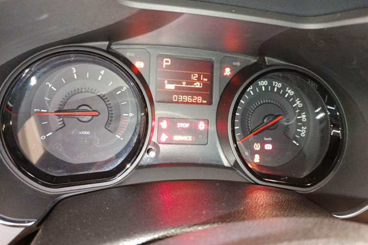 Used Citroen C3-XR 2019 230THP DCT Active Version
