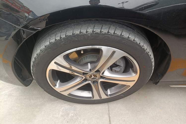 Used Mercedes-Benz E-Class 2018 Facelift E 200 L Sport Edition