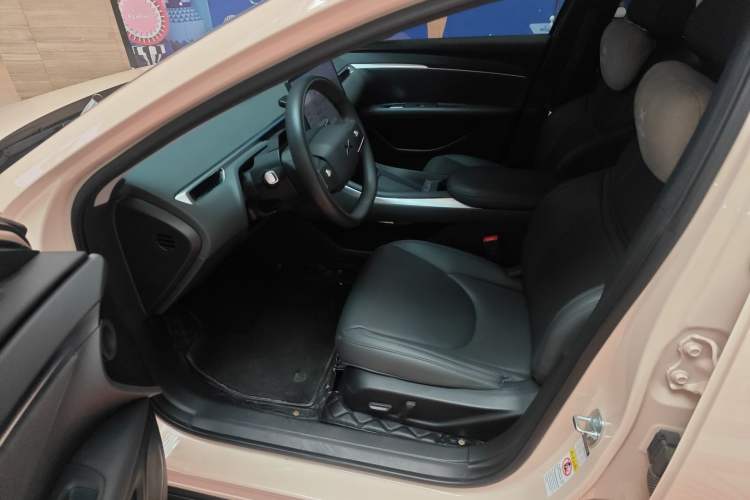 Used XPeng MONA M03 2024 620 with Ultra-Long Range