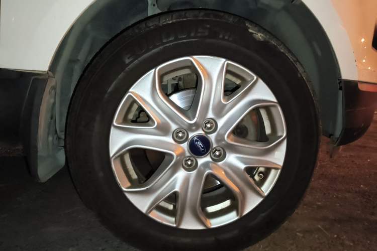 Used Ford EcoSport 2013 1.5L Automatic Fashion Model
