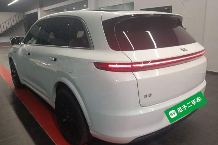 Used Li Auto L7 2023 Pro Model Exterior 2