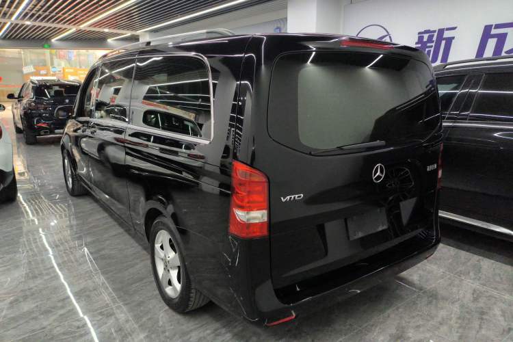 Used Mercedes-Benz Vito 2020 2.0T Business Version 7 Seats