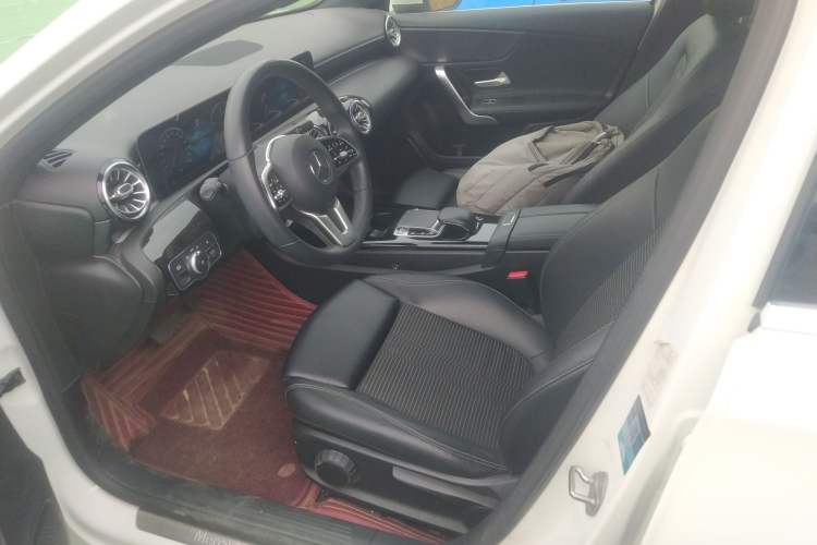 Used Mercedes-Benz A-Class 2019 A 200 Dynamic Edition Left Front Seat