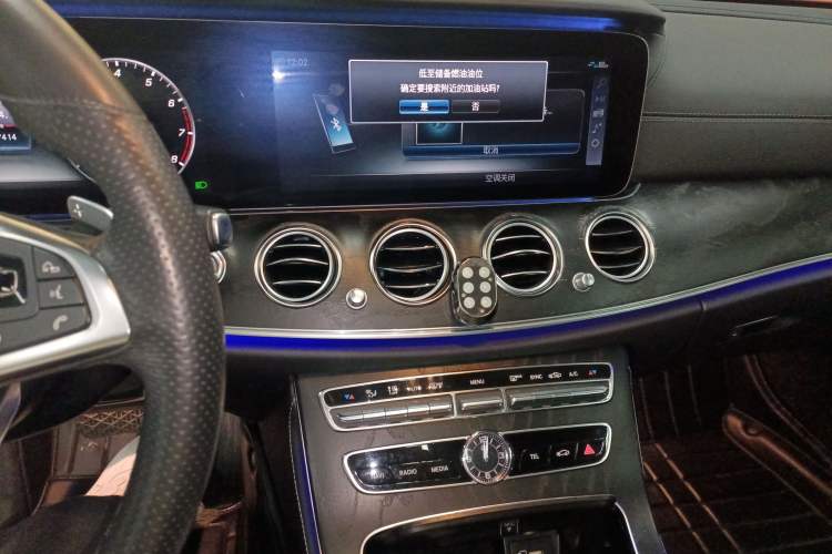 Used Mercedes-Benz E-Class 2018 E 300 L Sporty and Stylish Model
