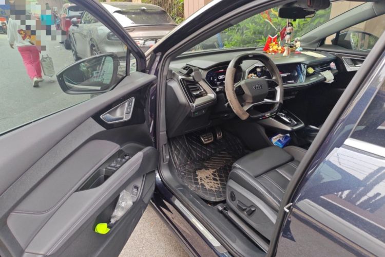 Used Audi Q4 e-tron 2023 40 e-tron Adventure Edition
