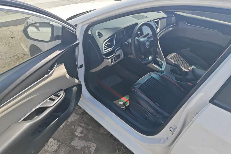 Used Buick GT 2018 15T Dual-Clutch Advanced Model China V Standard
