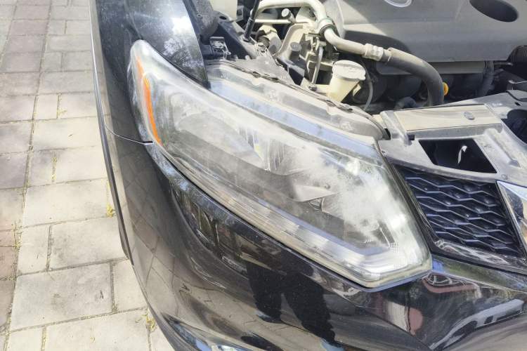 Used Nissan X-Trail 2015 2.0L CVT Comfort MAX Edition 2WD Right Front Headlight