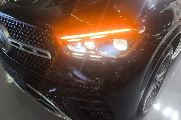 Used Mercedes-Benz GLE 2024 GLE 450 4MATIC Luxury Model Left Front Headlight