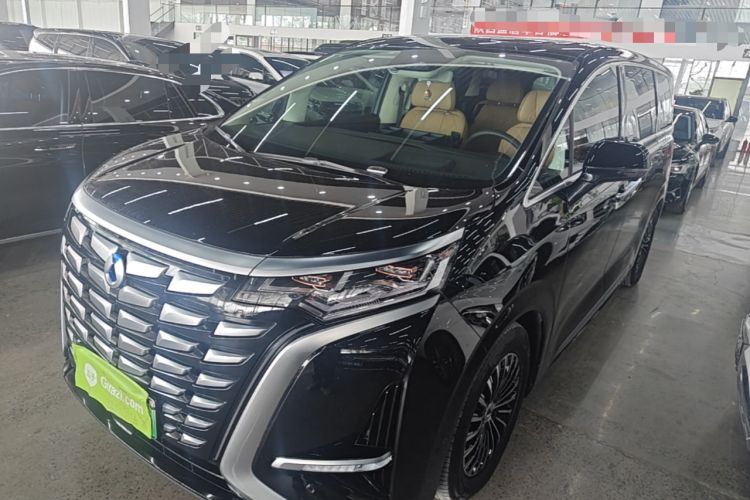 Used Denza D9 2024 DM-i 980 Four-Wheel Drive Flagship Model