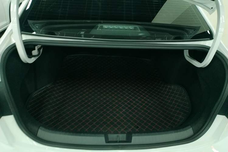 Used Volkswagen Sagitar 2023 300TSI DSG Excellence Edition Trunk