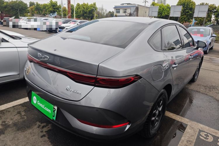 Used BYD Qin PLUS 2025 DM-i Smart Drive 55KM Leading Model
