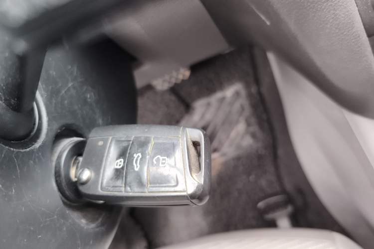 Used Skoda Octavia 2015 1.6L Automatic Yijie Edition Vehicle Key