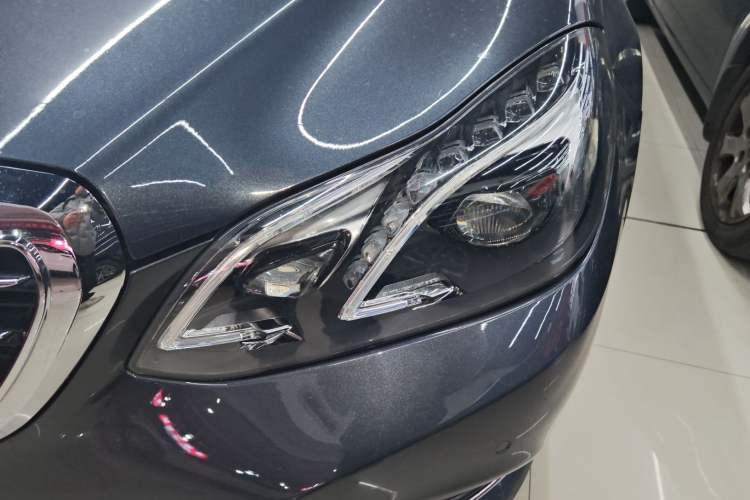 Used Mercedes-Benz E-Class 2014 E 260 L Luxury Model
