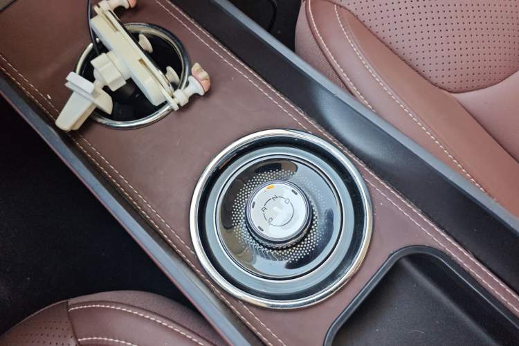 Used Wuling Bingo 2023 203km Comfort Edition Gear Lever