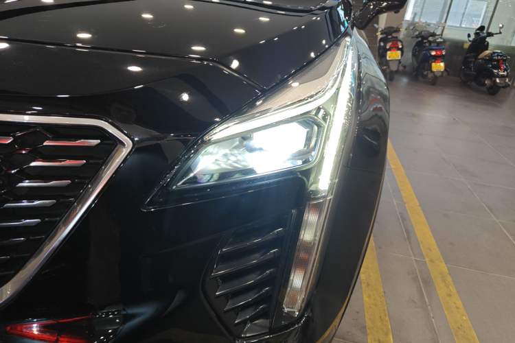 Used Cadillac XT4 2022 28T Two-Wheel Drive Fashion Edition