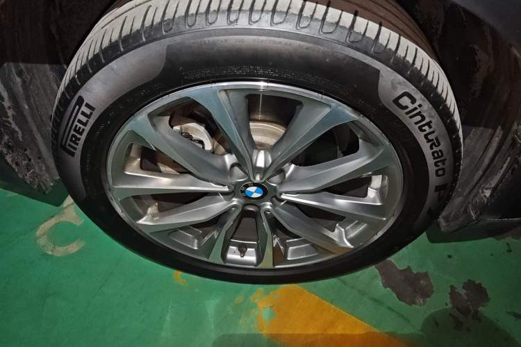 Used BMW X3 2021 Facelift xDrive25i Luxury Package Right Front Wheel Hub