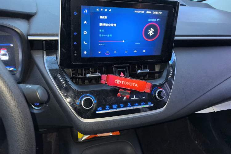 Used Toyota Corolla 2021 TNGA 1.5L CVT Elite Edition Audio And AC Panel