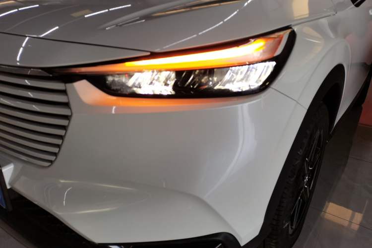 Used Honda Vezel 2023 1.5L CVT Elite Edition