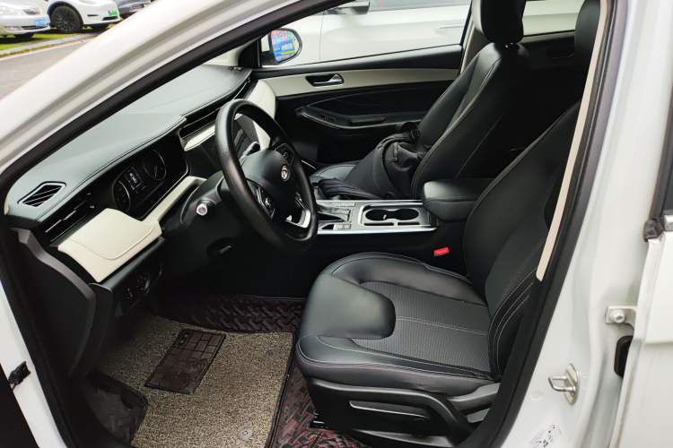 Used Chery Arrizo GX 2018 1.5T CVT Dynamic Color Version China V Standard Left Front Seat