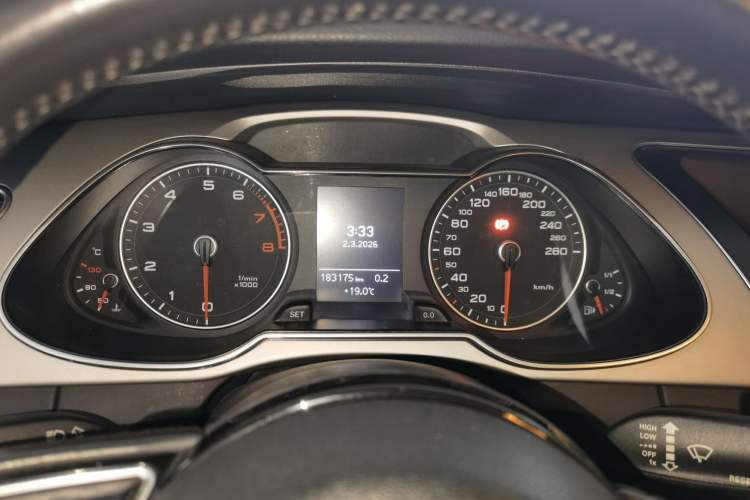 Used Audi A4L 2015 35 TFSI Automatic Standard Model
