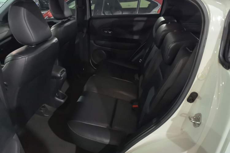 Used Honda XR-V 2017 1.8L EXi CVT Comfort Version
