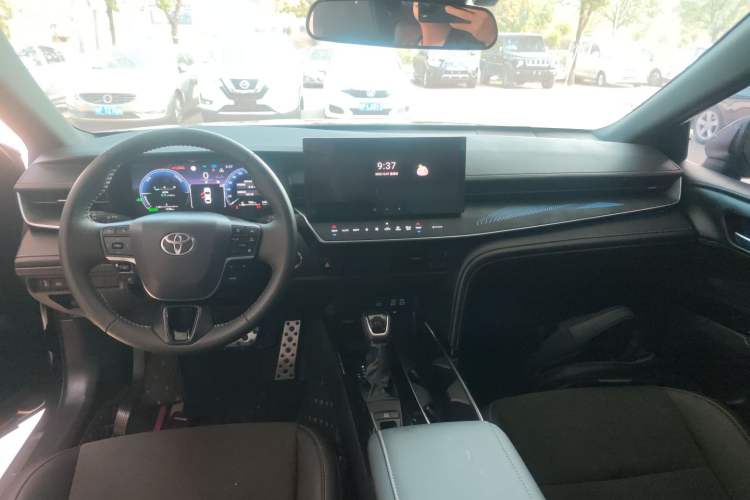 Used Toyota Camry 2026 Model Dual-Engine 2.0HXS Sport Plus Edition
