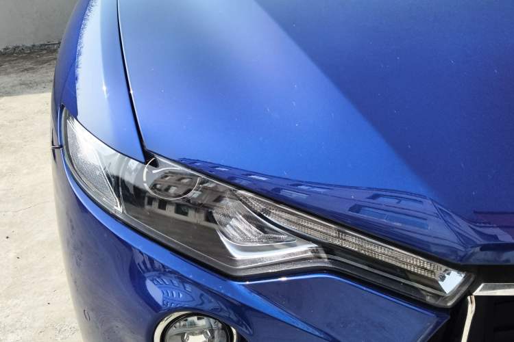 Used Maserati Levante 2019 3.0T Standard Version China VI Right Front Headlight