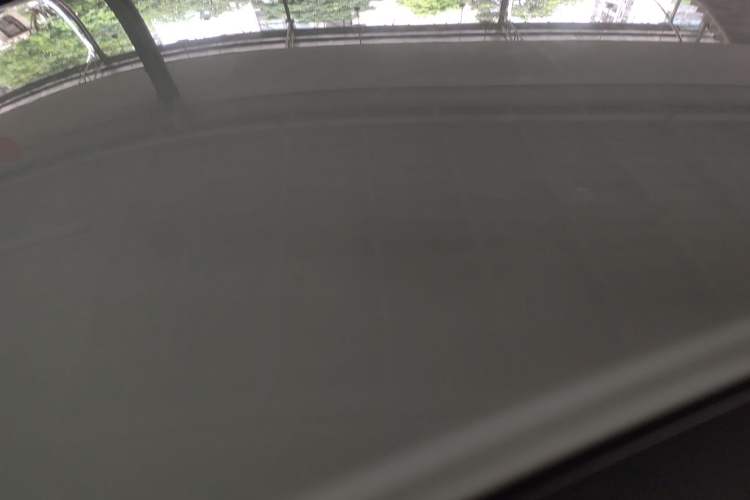 Used ORA White Cat 2022 Upgraded Model 305km Range Luxury Version Lithium-Ion Battery