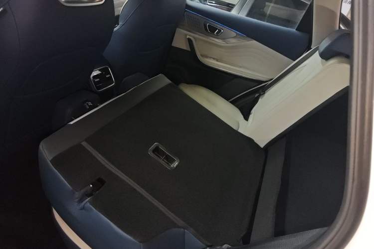 Used EXEED Zhuifeng C-DM 2023 1.5 TCI-DHT 80KM "Chengfengqi" Edition