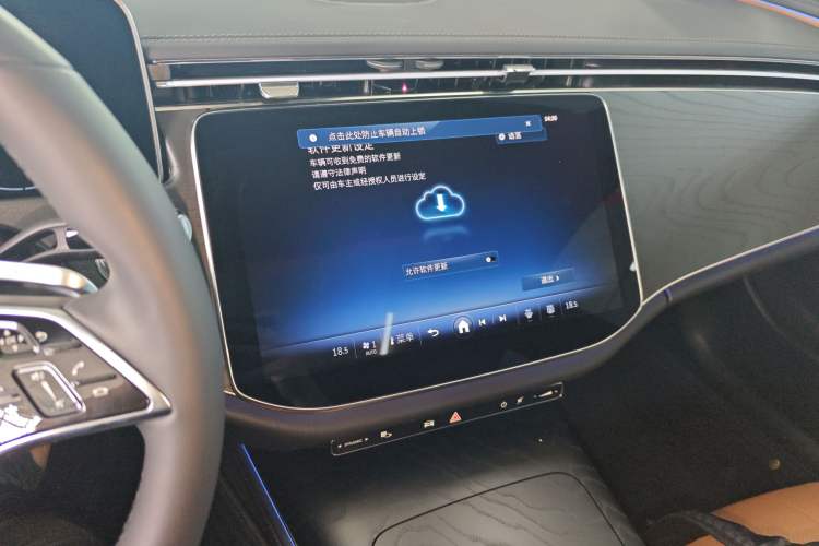 Used Mercedes-Benz E-Class 2024 E 300 Fashion Sport Edition