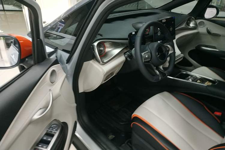 Used BYD Dolphin 2021 405 km Fashion Edition
