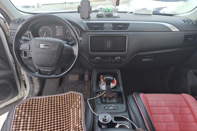 Used Qoros 5 2018 Revised Version 1.6T Automatic Leading Edition
