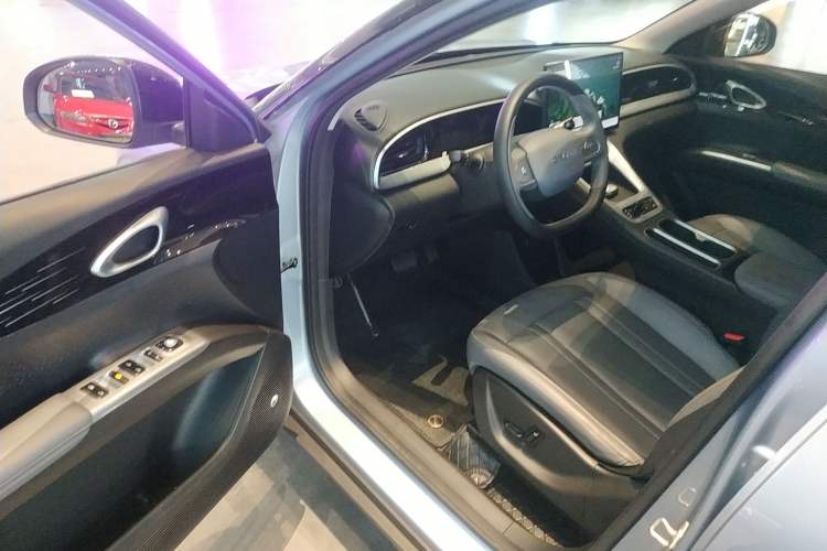 Used Geely Galaxy Geome 2025 UP 410km Exploration Edition Driver Seat