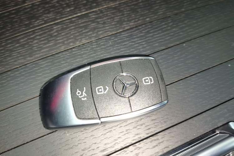 Used Mercedes-Benz GLE 2023 GLE 450 4MATIC Luxury Model