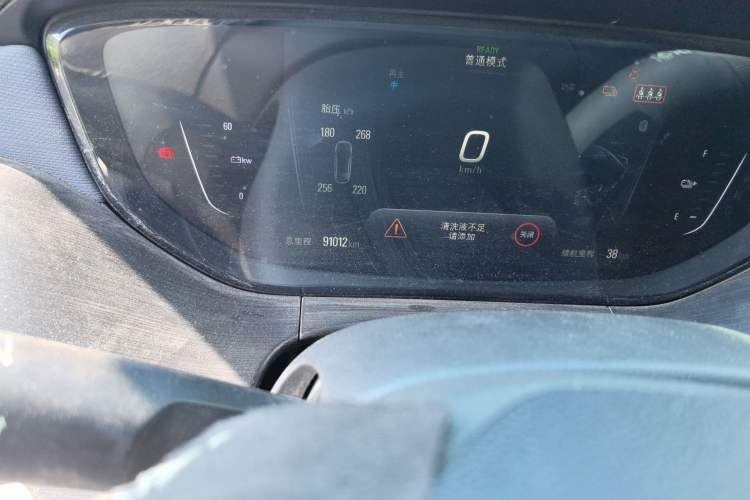 Used Buick Velite 6 2019 Connected Fashion Model Odometer Close Up