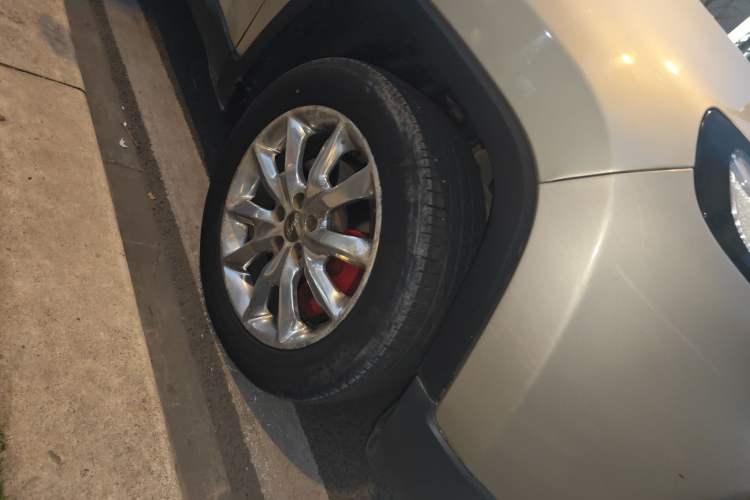 Used Jeep Cherokee 2014 2.4L Luxury Edition