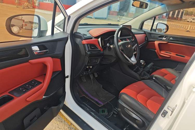 Used JAC Group Refine S3 2017 1.5L Manual Luxury Smart Model