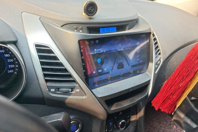 Used Hyundai Elantra (5th Generation / Langdong) 2012 1.6L Automatic Leading Model
