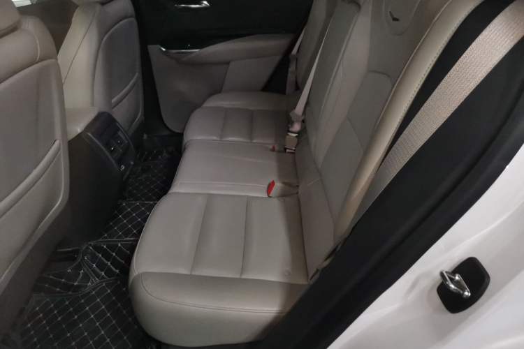 Used Cadillac XT4 2018 28T Four-Wheel Drive Leading Model
