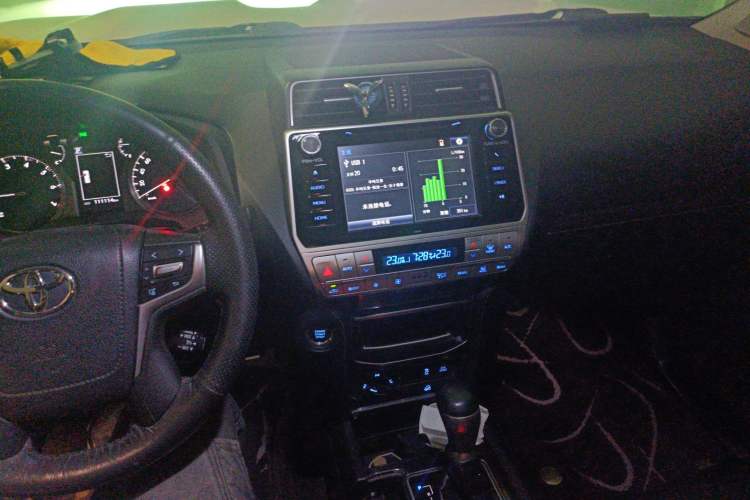 Used Toyota Prado 2018 3.5L Automatic TX-L with Rear-Mounted Spare Tire
