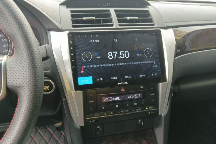 Used Toyota Camry 2015 2.0G Premier Edition Audio And AC Panel