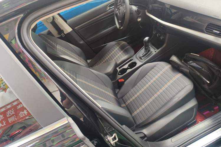 Used Volkswagen Lavida 2022 280TSI DSG Comfort Edition Right Front Seat